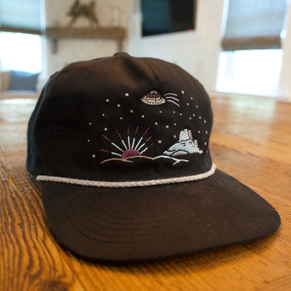 Howler Brothers Other - Limited Edition Howler Brothers "Desert Trip" Embroidered UFO Rope-Hat